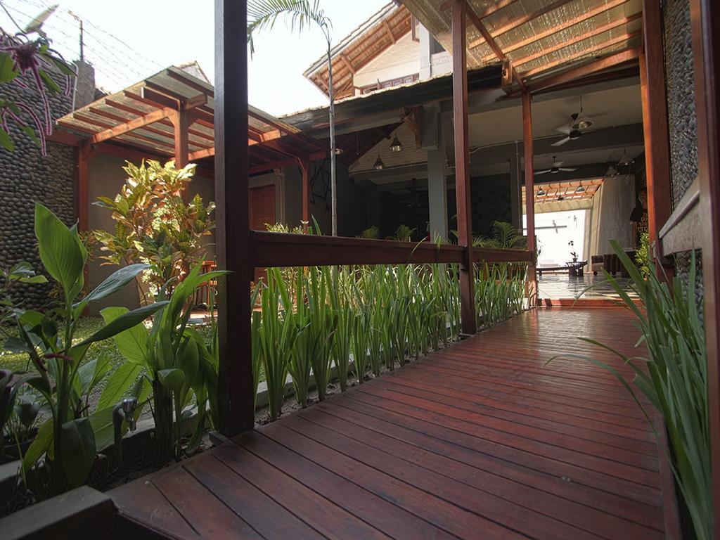 Kayun Hostel Downtown Kuta Lombok Eksteriør bilde